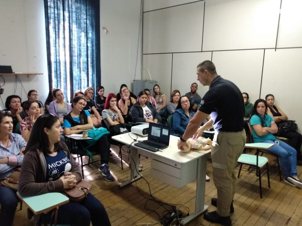 Prefeitura de Porto Feliz oferece curso de Primeiros Socorros para funcionários