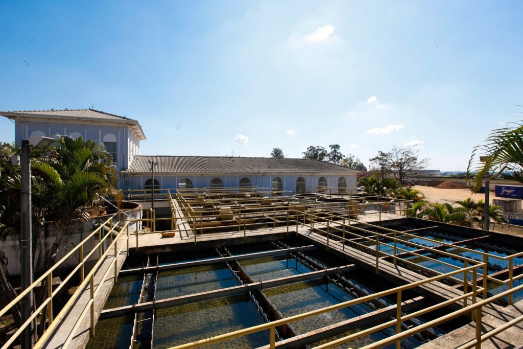 CIS identifica &#8220;contaminação criminosa&#8221; e interrompe abastecimento de água