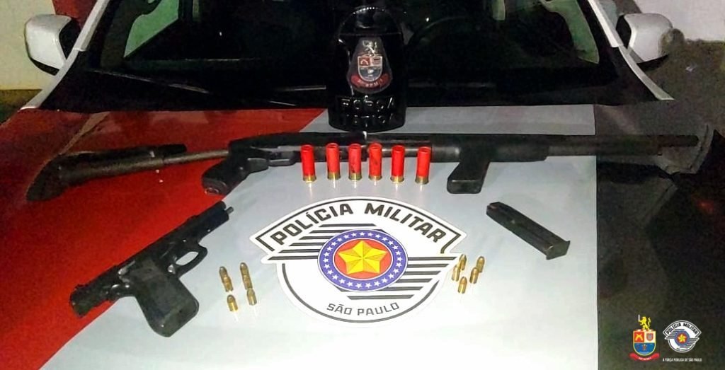 PM apreende armas de fogo na Hilário Ferrari