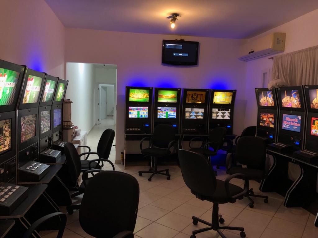 PM descobre casa de jogo de azar no centro da cidade