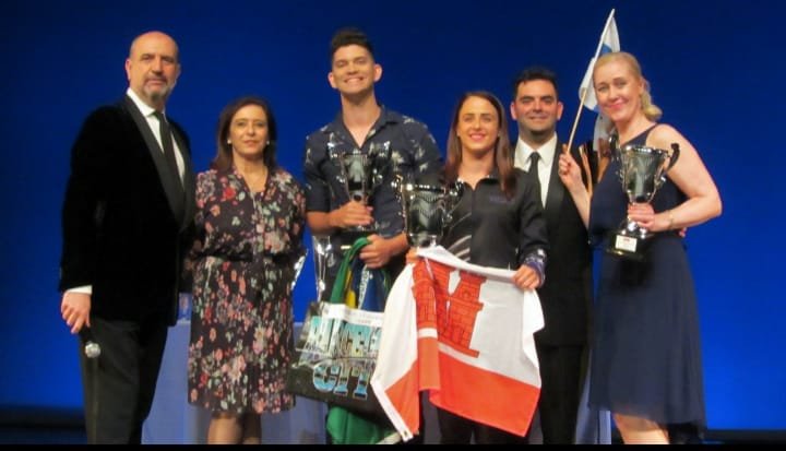 Bailarinos de Itu ganham medalha de prata em concurso internacional