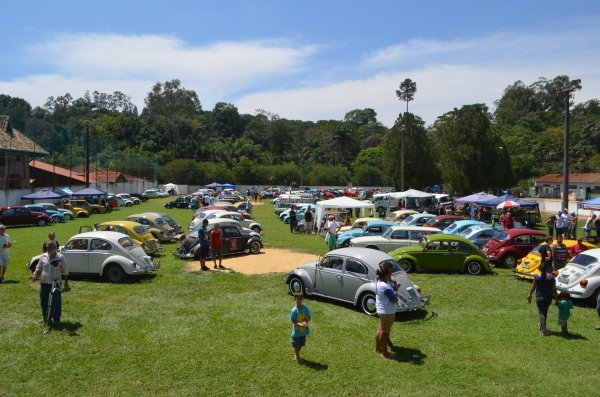 Encontro de Fuscas acontece em Cabreúva