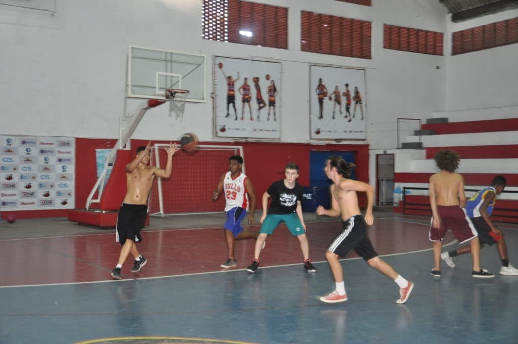 Abertas inscrições para escolinha gratuita de basquete
