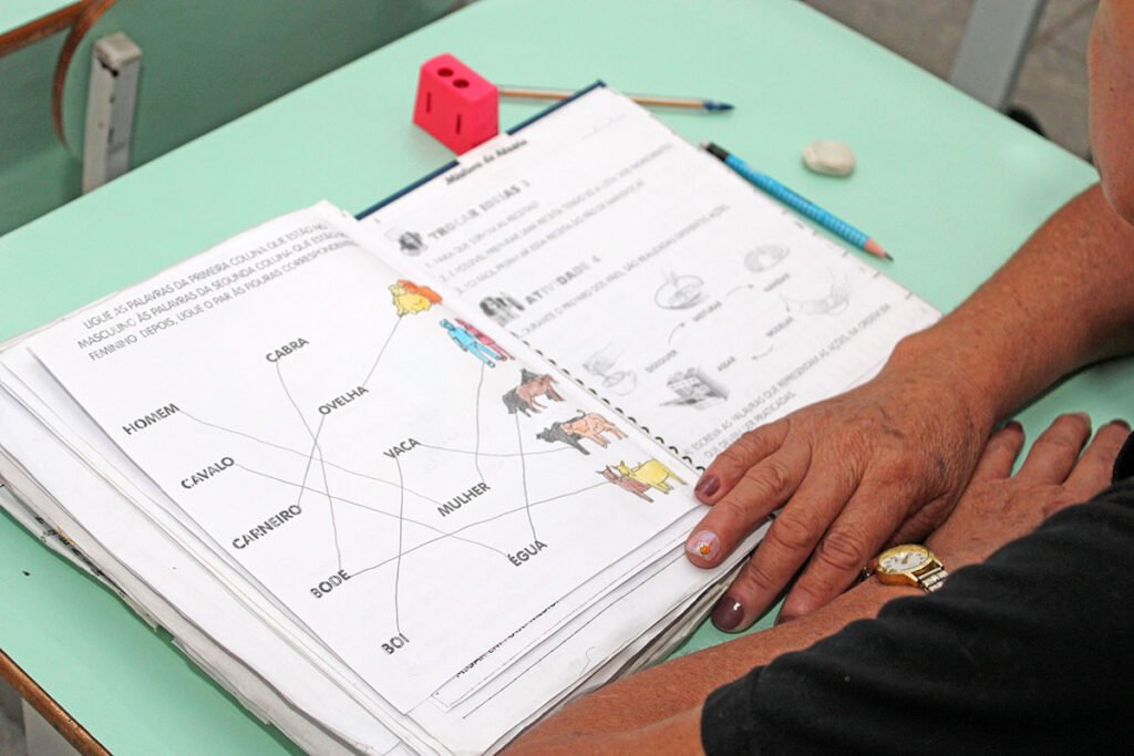 Matrículas para a EJA – Educação de Jovens e Adultos seguem até dia 11