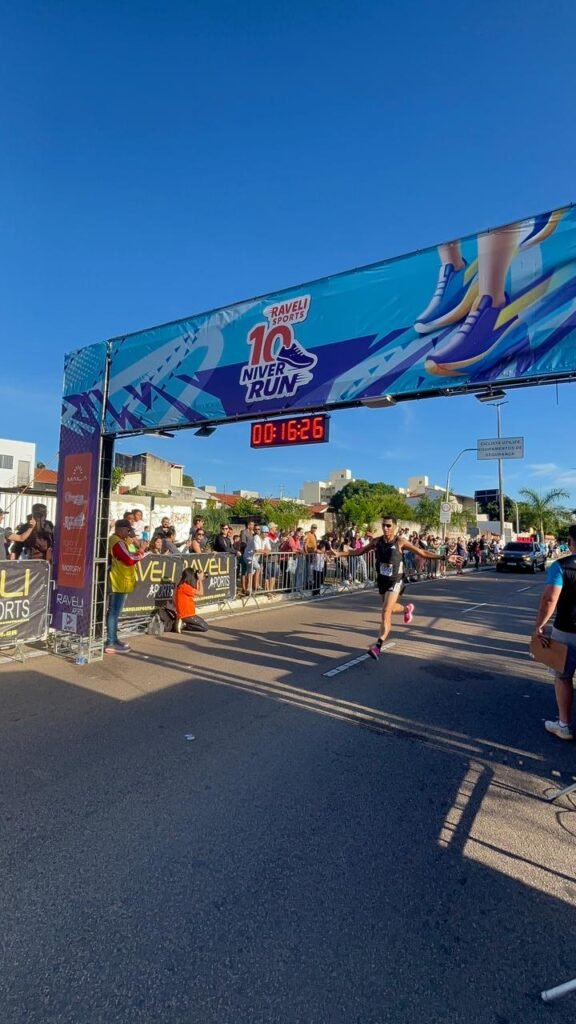 Raveli Sports comemora 10 anos com corrida especial