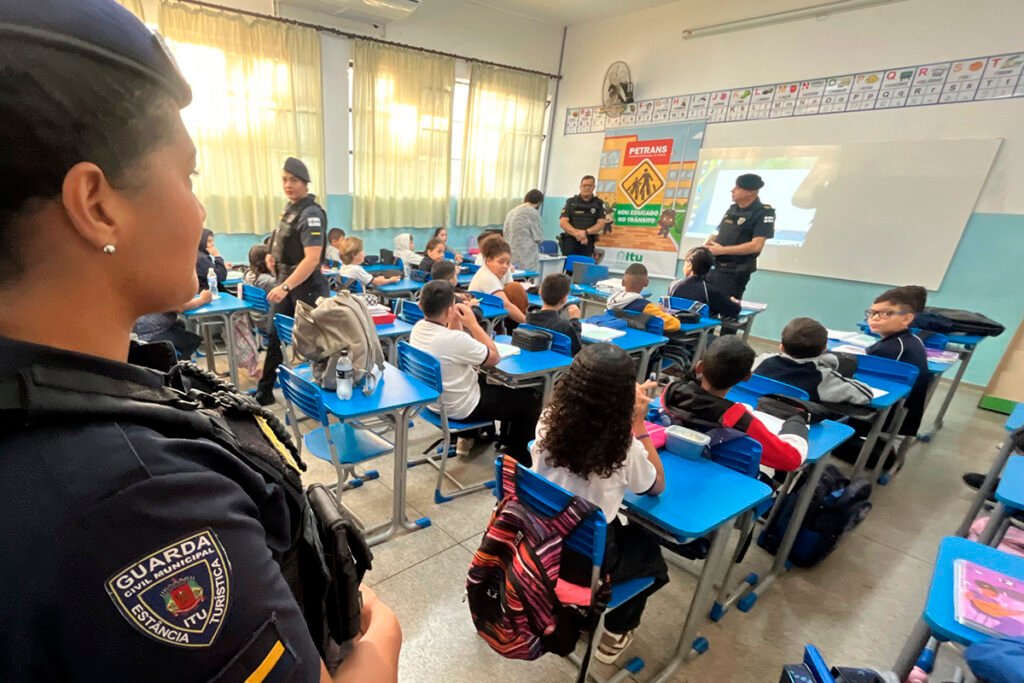 Rede municipal volta a ter aulas de educação no trânsito, após sete anos sem