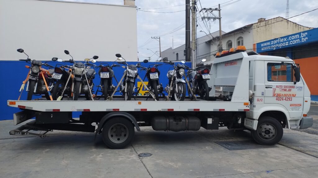 Polícia Militar apreende moto furtada e prende homem