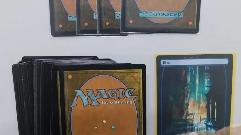 Homem furta cartas colecionáveis de RPG em Itu