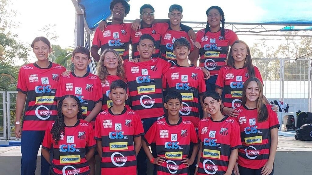 Natação de Itu conquista 7 medalhas em Torneio Regional