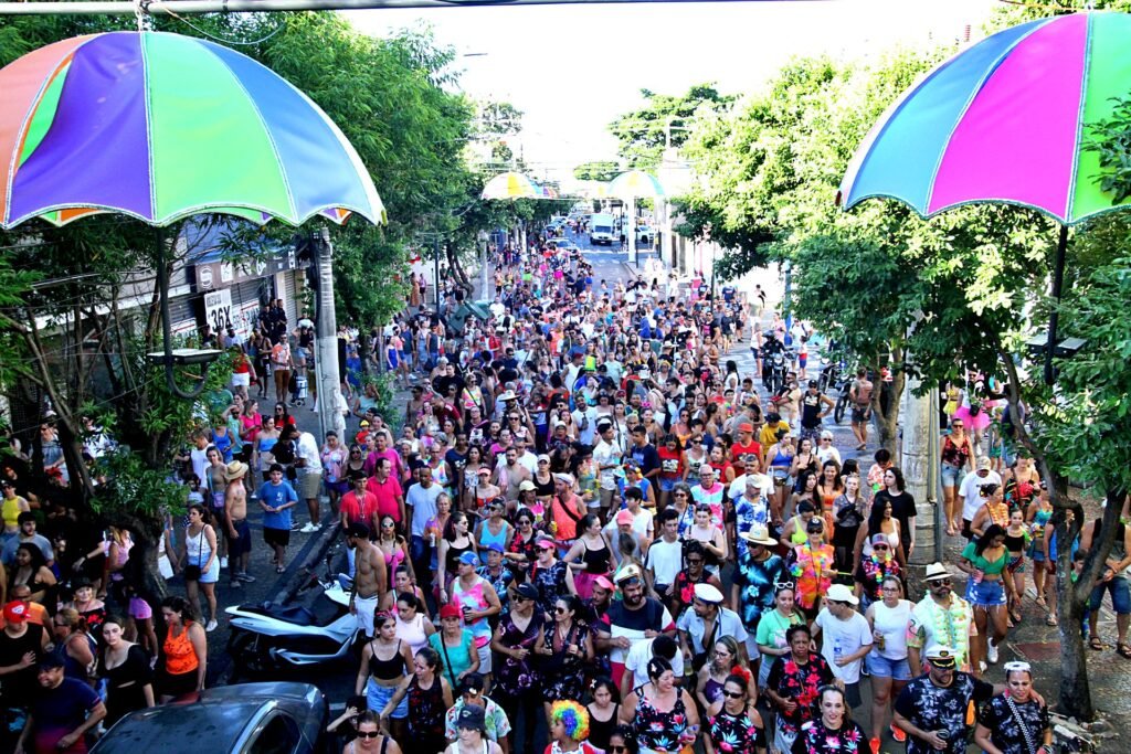Carnaval de Indaiatuba começa nesta sexta-feira (28)