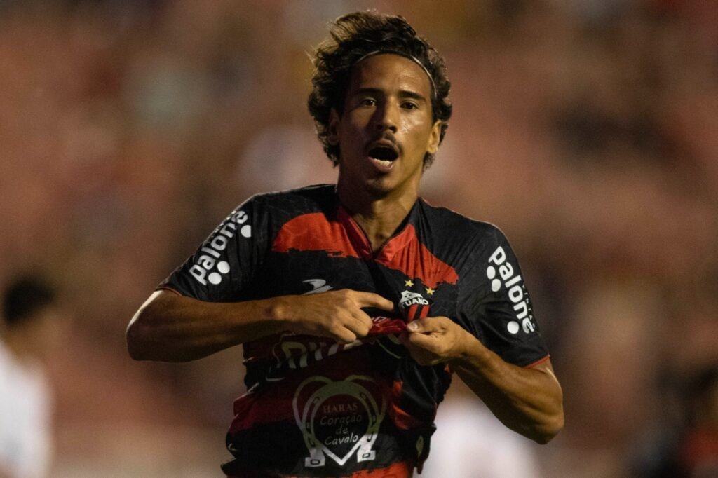 Ituano goleia e garante classificação no Paulistão