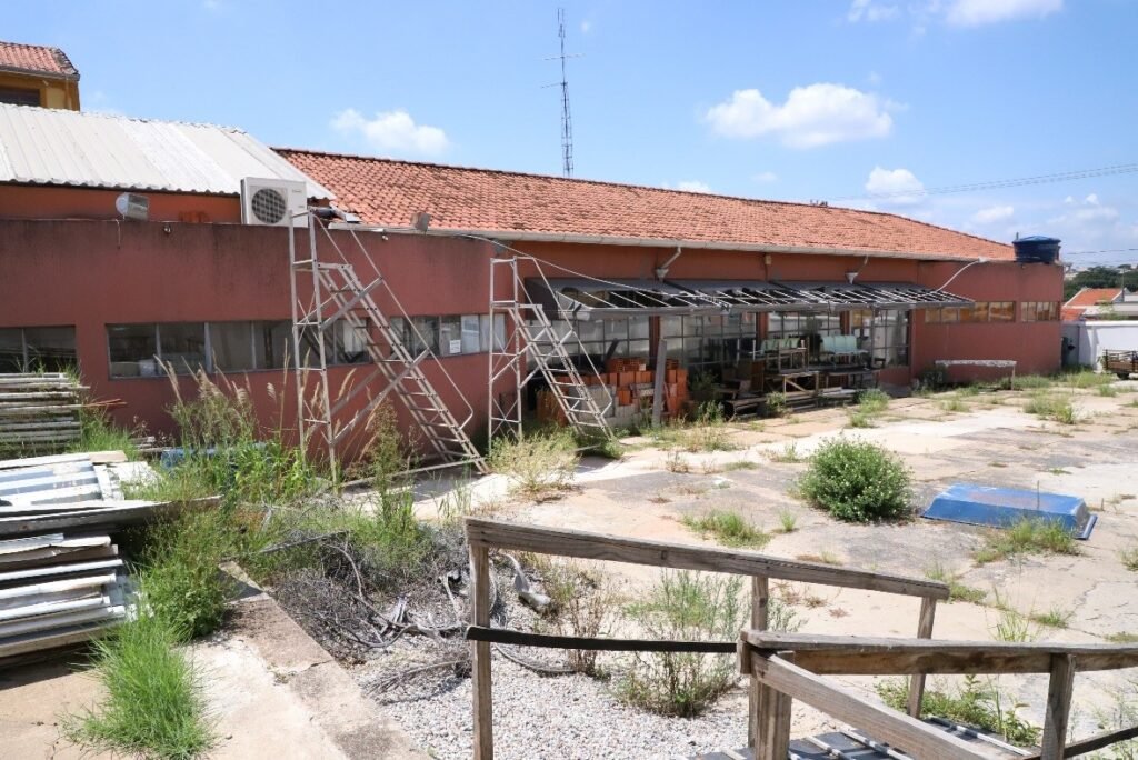 &#8220;Herança maldita&#8221;: Herculano fala em instalações esportivas e culturais abandonadas