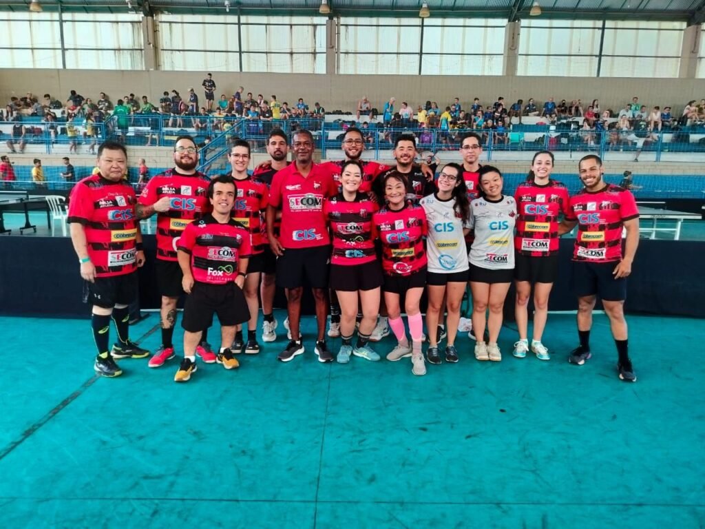 Mesatenistas ituanos brilham na abertura da Liga Metropolitana 2025