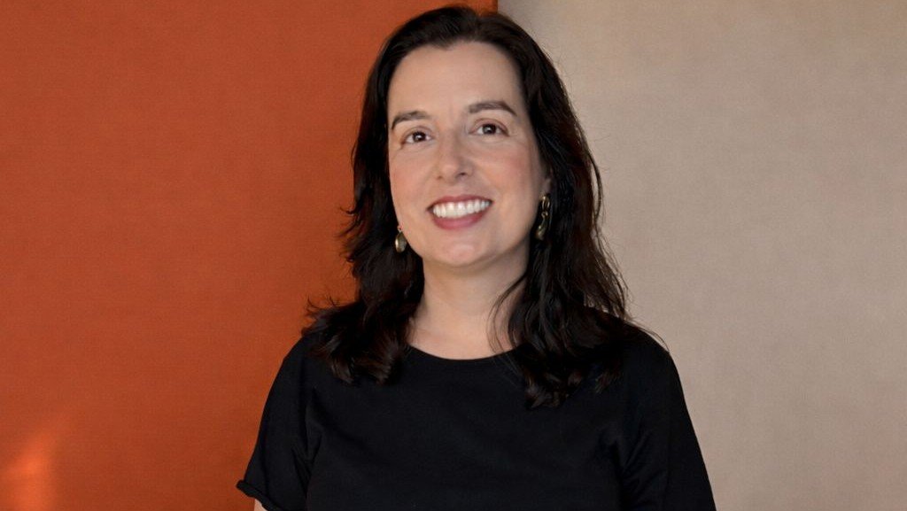 Historiadora toma posse na ACADIL