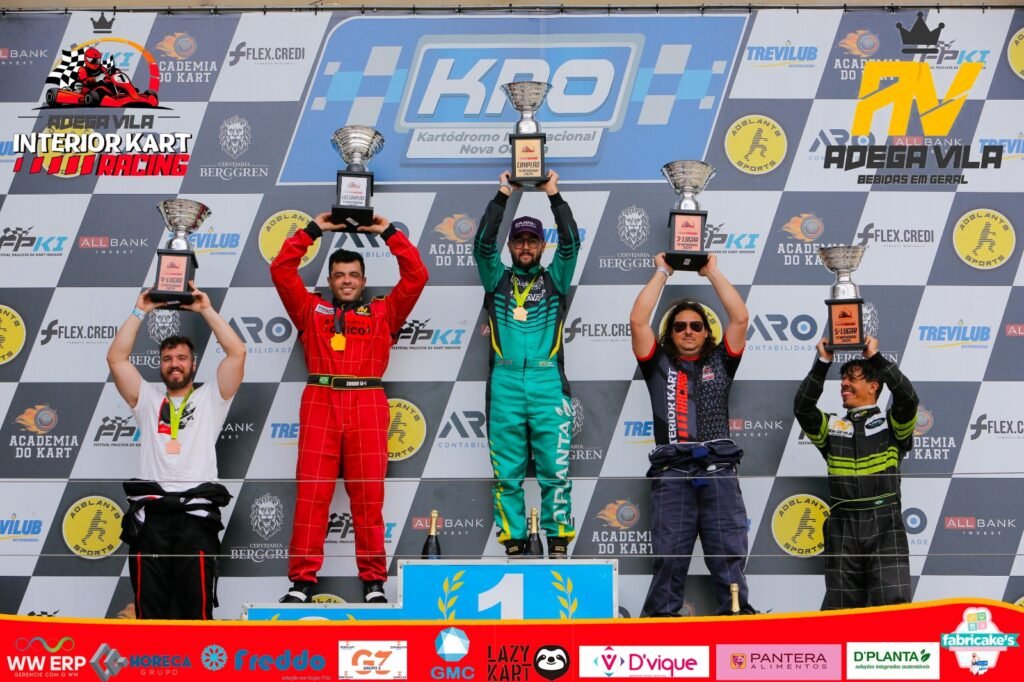 Ituanos conquistam pódio no 3º Interior Kart Racing