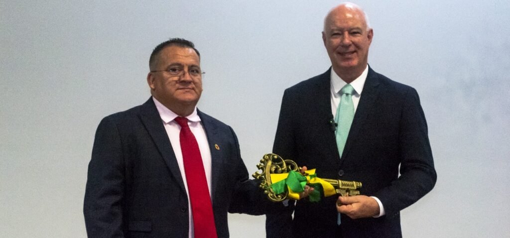 Posse em Itu é marcada por desabafos e pedidos de renovação