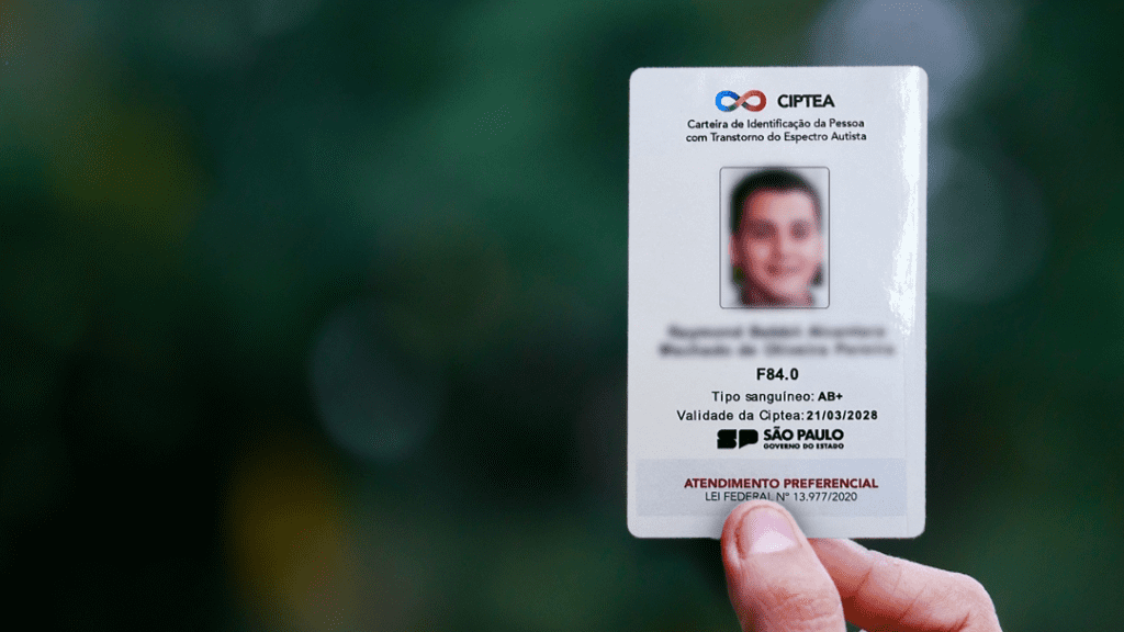 Mais de 300 pessoas autistas tiraram carteira de identificação em Itu