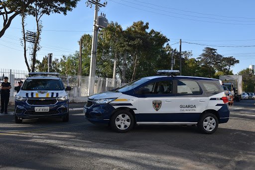 No Cidade Nova, GCM prende homem com drogas