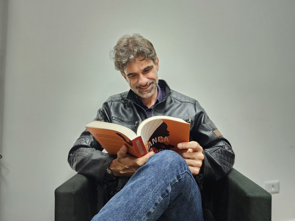 Escritor ituano Paulo Stucchi, finalista do Jabuti, lança romance que conecta Inquisição e Ditadura Militar