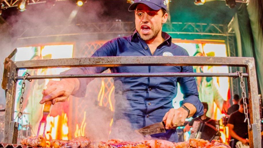 Em Rodeio de Itu, Pablo Marçal cita fazenda omitida no TSE