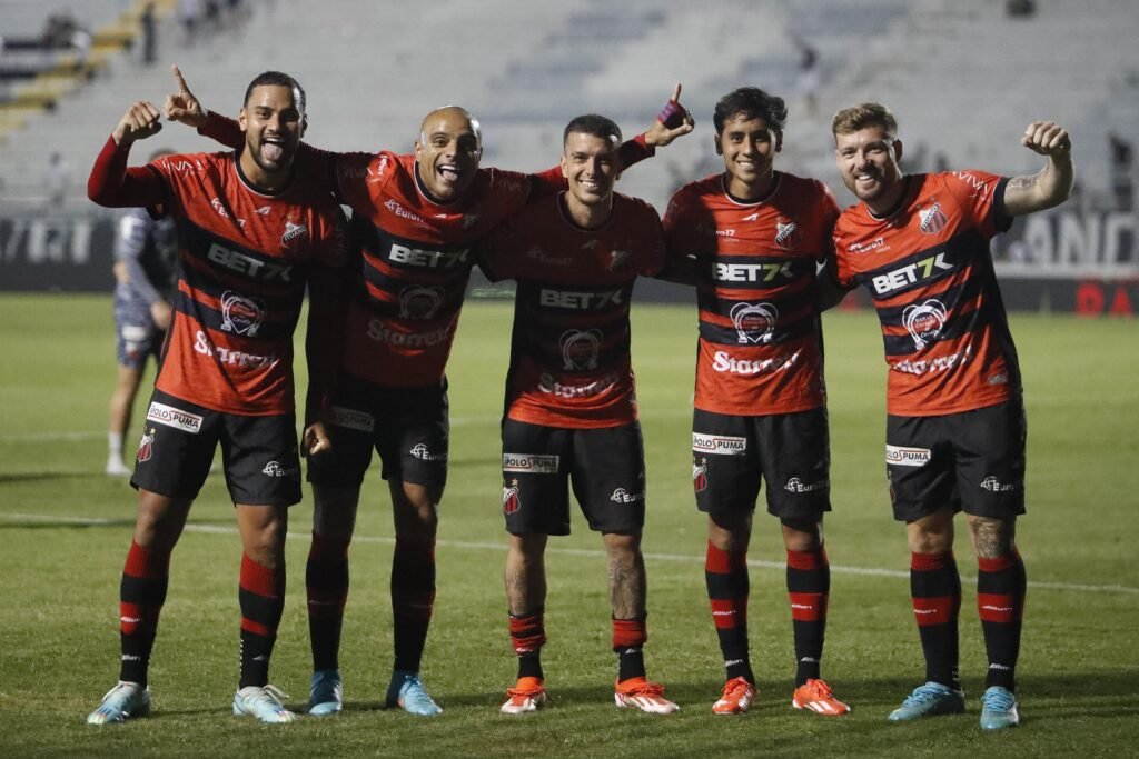 Ituano vence por 4&#215;1 fora de casa