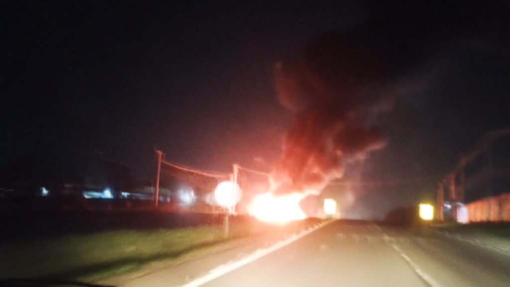 Trabalhador perde todos os documentos em incêndio de ônibus