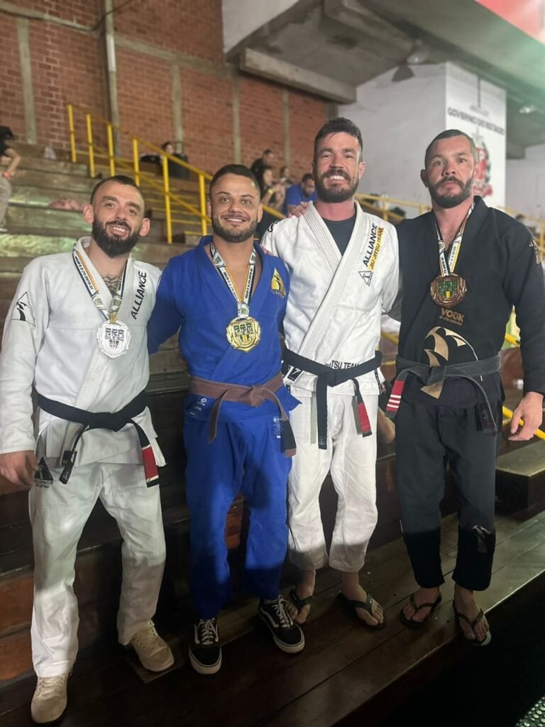 Atletas de Itu conquistam medalhas em Campeonato Brasileiro de Jiu-Jitsu