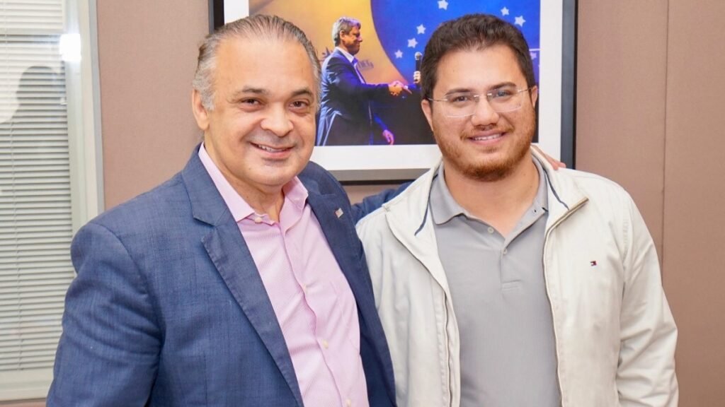 Rodrigo Moraes se reúne com Secretário de Turismo