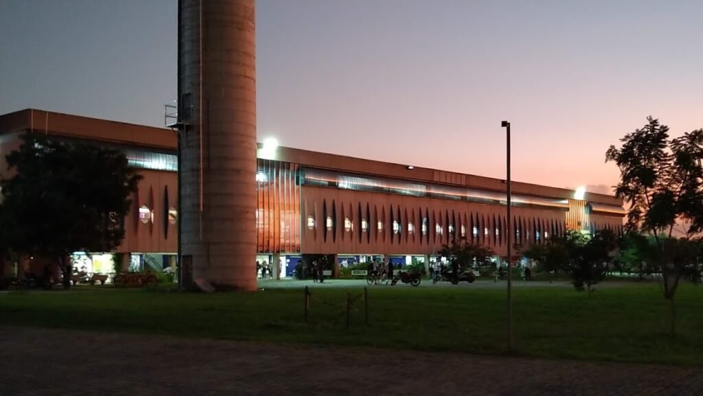 18 notebooks são furtados da Fatec de Itu