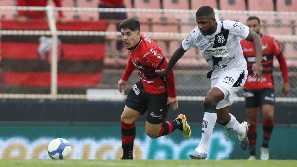 Ituano comemora 77 anos com vitória em meio a crise