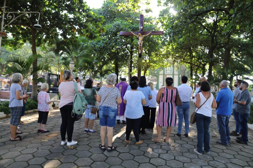 Cemitério Municipal terá programação para o Dia das Mães