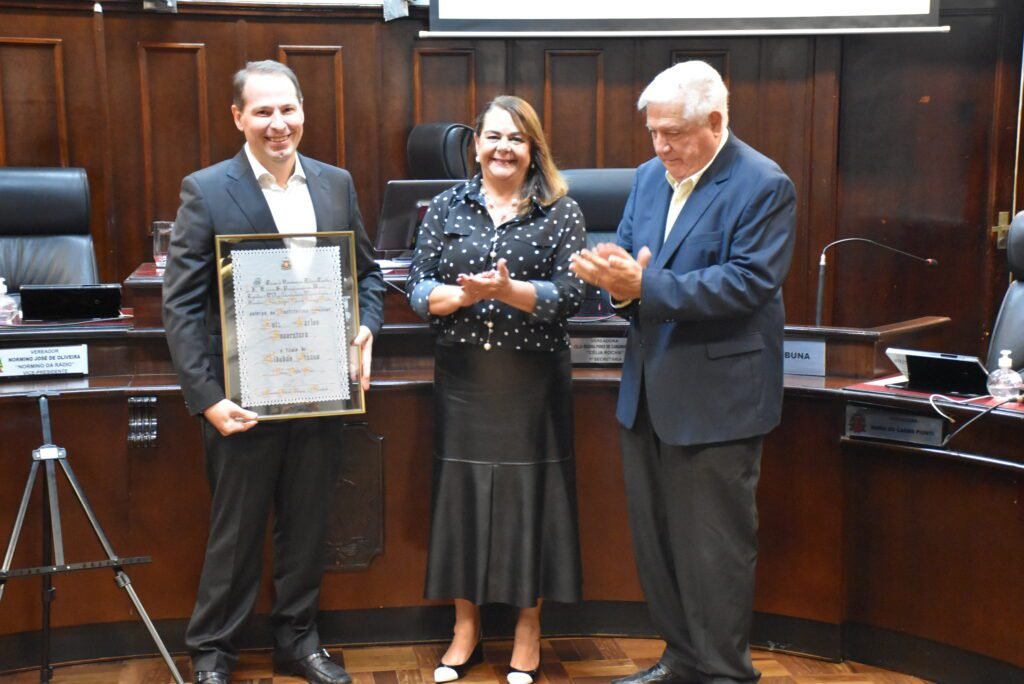 Luiz Carlos Boaventura recebe Título de Cidadania Ituana