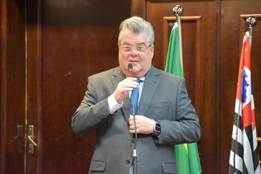 Empresário José Luiz Gandini recebe Diploma e Medalha Madre Maria Teodora Voiron