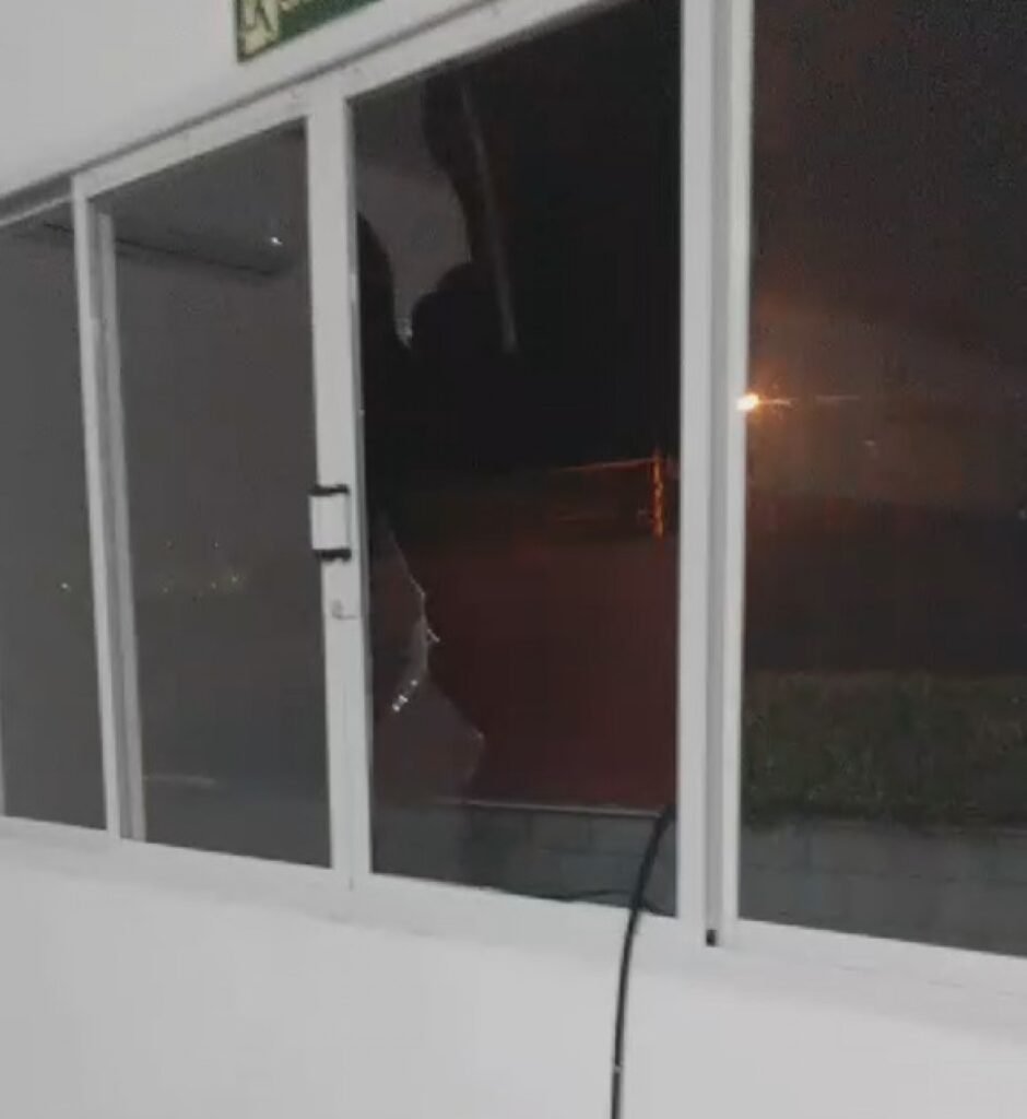 Após mais uma derrota, torcedores invadem a sede do Ituano