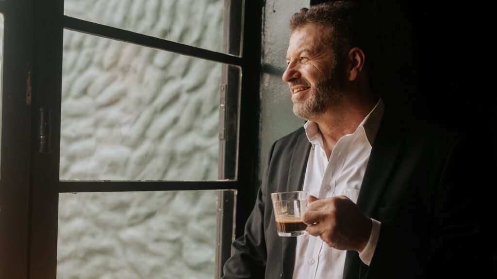 Escritor da Academia de Letras de Salto lança livro em Portugal