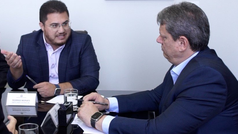 Com o governador Tarcísio, deputado Rodrigo Moraes aborda necessidades de Itu