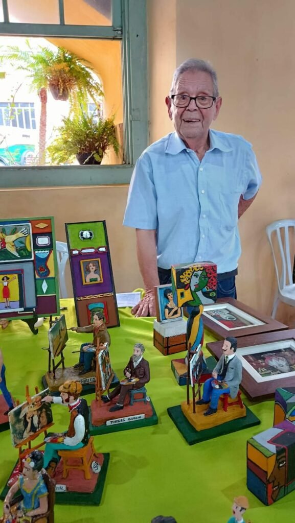 Domingo tem Feira de Antiguidades &amp; Curiosidades em Itu