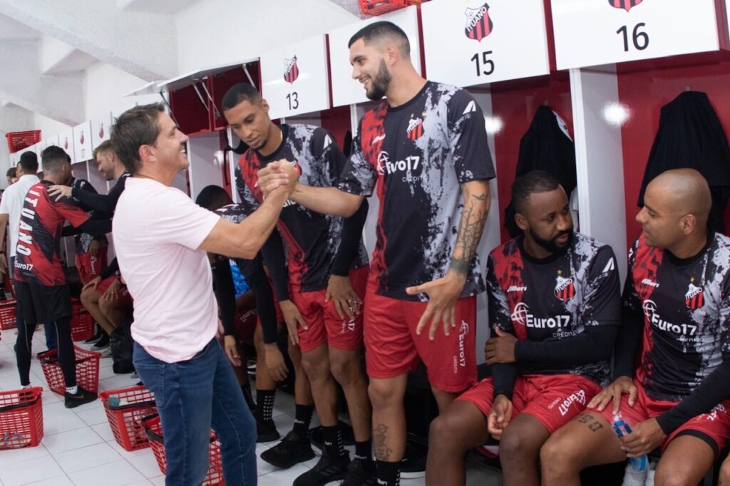 Juninho Paulista diz que Ituano precisa dar saltos maiores