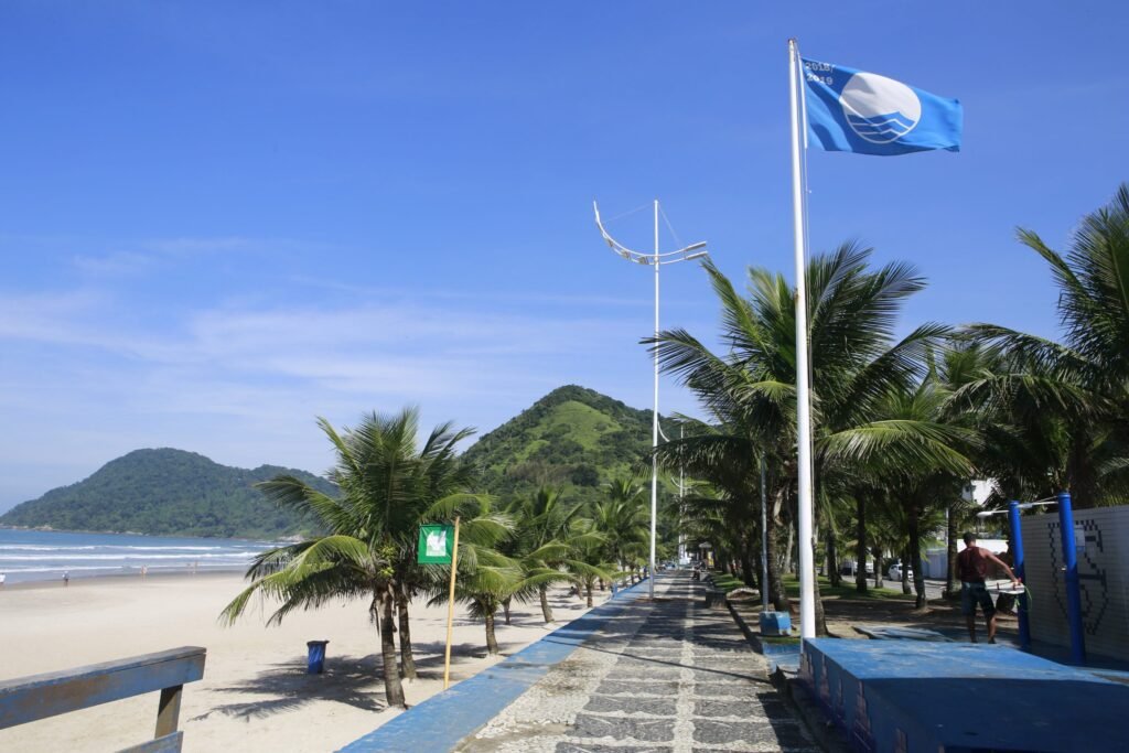 Única praia com selo internacional Bandeira Azul de SP fica a 3h de Itu