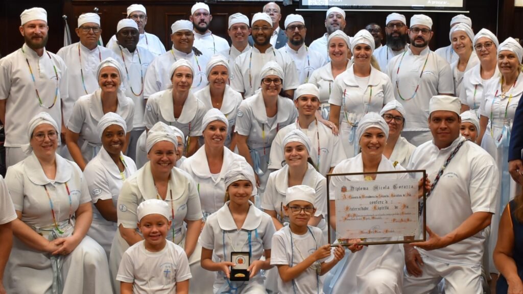 Diploma e Medalha “Mícola Corazza” foram entregues à Fraternidade Espírita de Itu