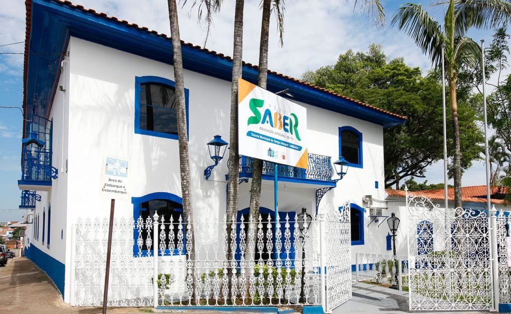 Escolas de Tempo Integral, antiga Rede Saber, não abrirá vagas remanescentes