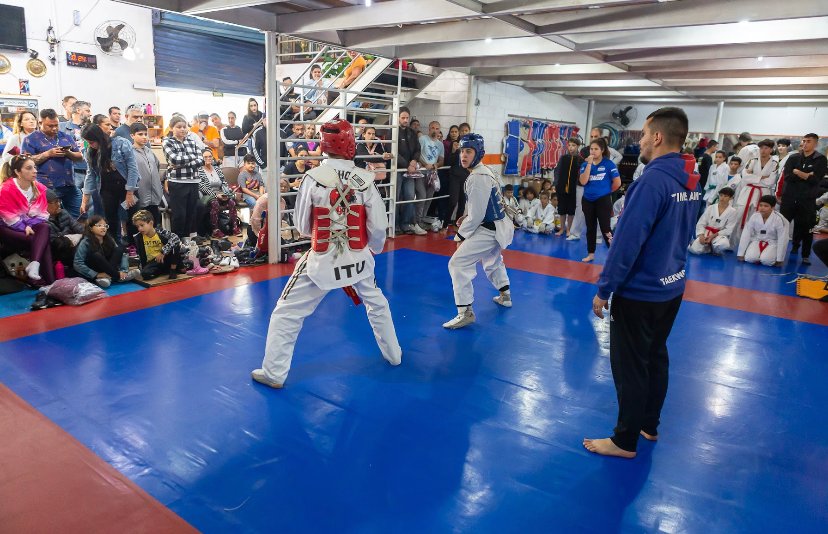 Atletas de Itu conquistam 11 medalhas em competição de taekwondo