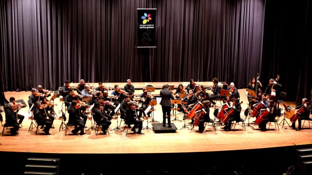 <strong>Orquestra do Conservatório Carlos Gomes se apresenta na Matriz</strong>
