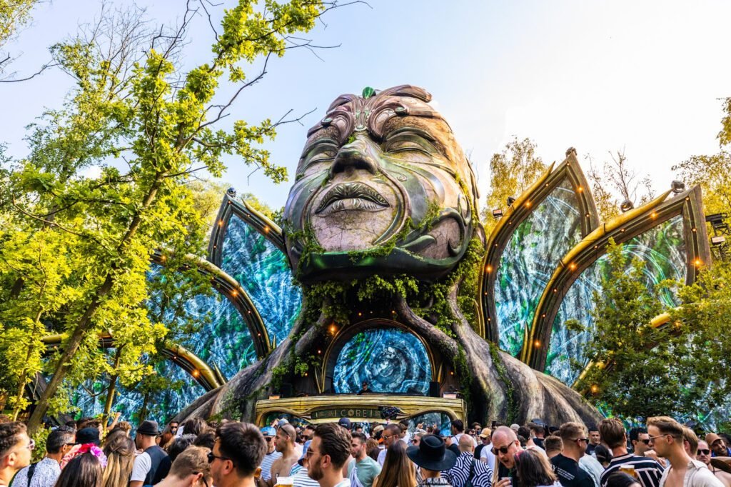 Tomorrowland Brasil adiciona mais de 40 nomes no line-up e exalta o talento de artistas nacionais