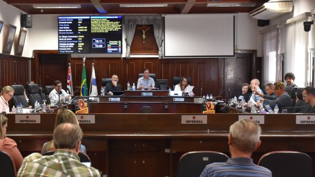 Câmara aprova distribuição de leite de soja e títulos