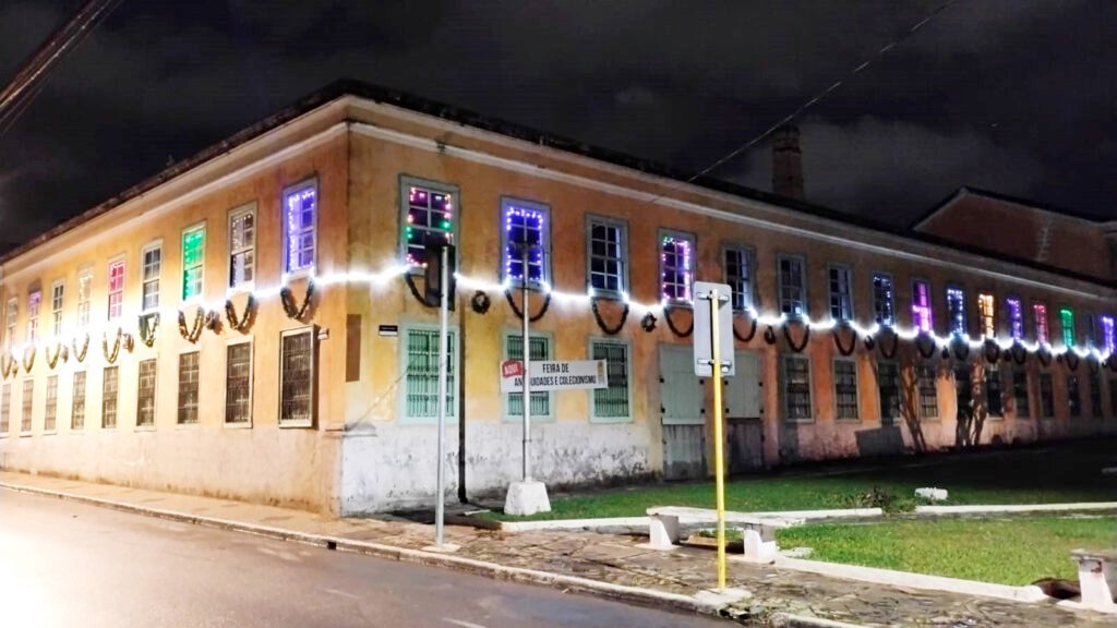Feira especial de Natal acontece domingo no Espaço Fábrica São Luiz