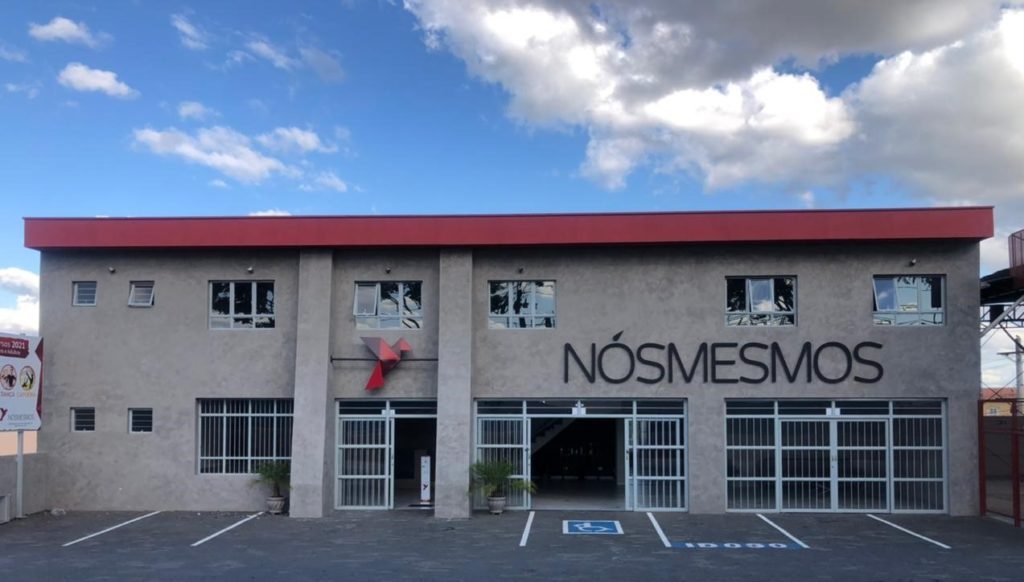 Escola de Artes NÓSMESMOS abre vagas para bolsas de estudos de 100%