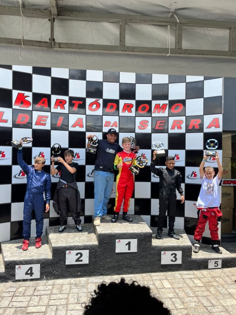 Ituano Vitor Tarchiani conquista o título de Campeão do Race Kart Sports 2025