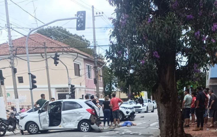 Acidente na&nbsp; Vila Nova, em Itu, deixa mulher em estado grave