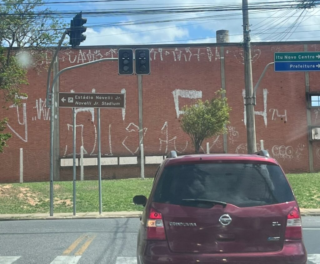 Cruzamento do São Luiz receberá conjunto de semáforos